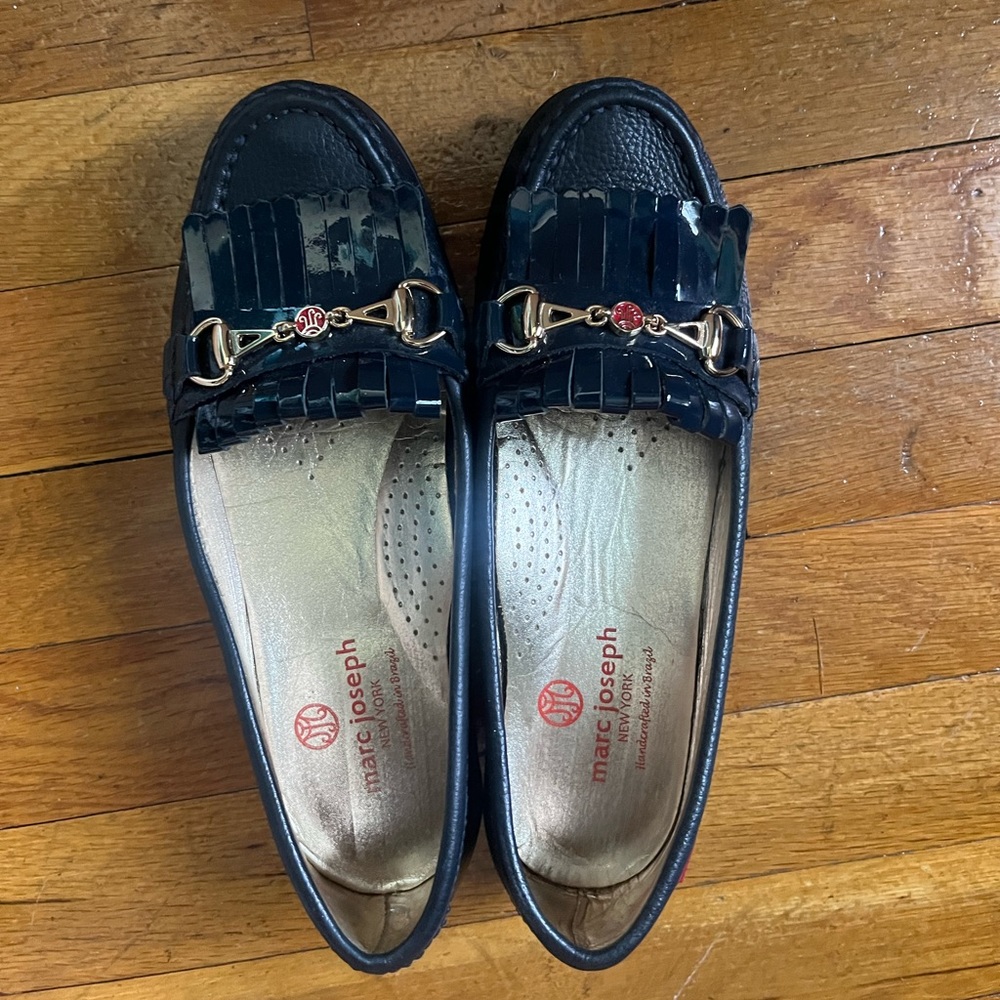 Women’s golf shoes, worn few times.